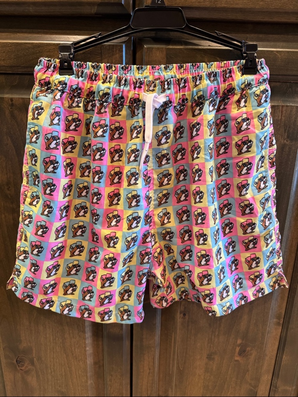 Buc-ee’s Adult Cartoon Logo Drawstring Shorts Men Women M